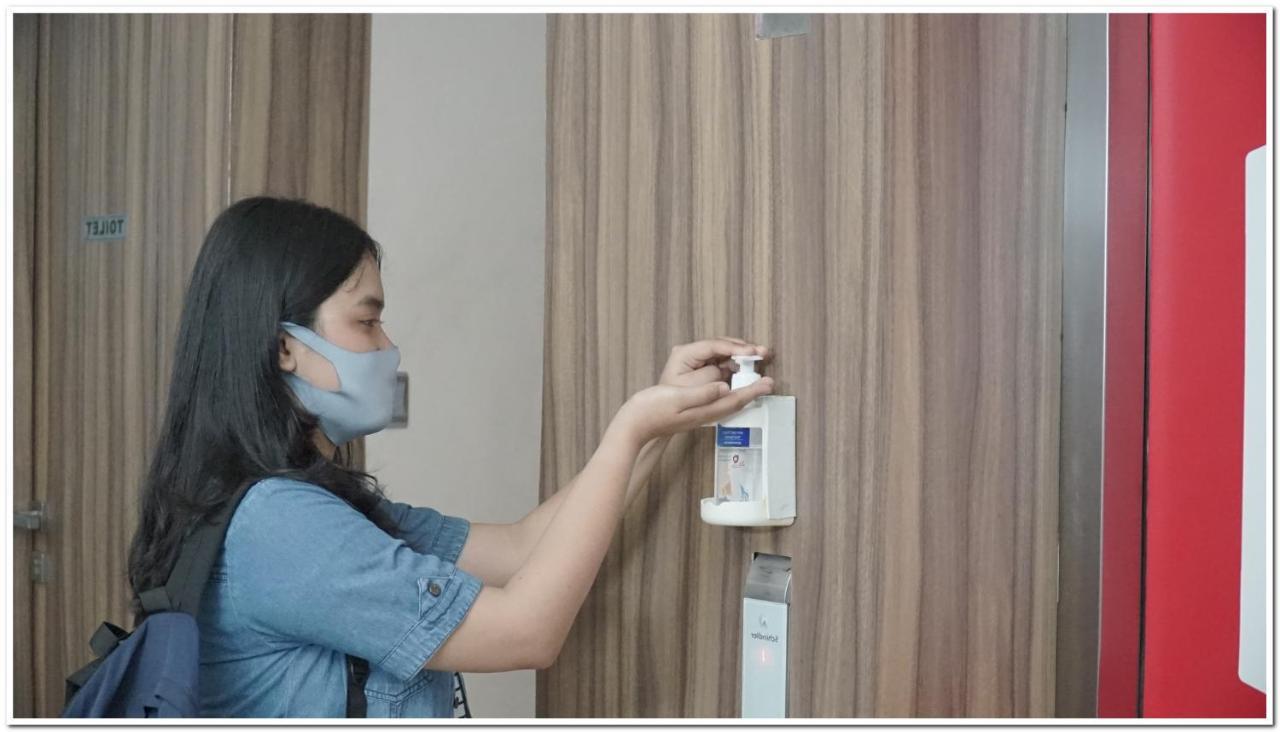 Reddoorz Plus @ Hotel Star 88 Tugu Exterior photo